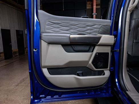 Used 2026 Ford F250 Platinum w/ Platinum Plus Package image 39