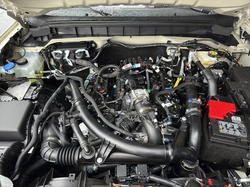 New 2025 Ford Bronco Badlands image 37