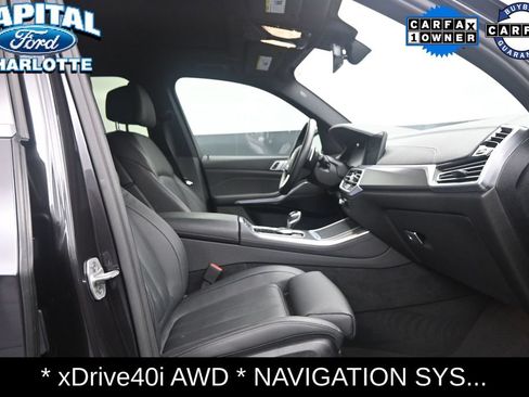 Used 2021 BMW X5 xDrive40i AWD/4WD image 12