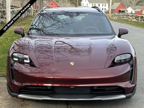 Used 2022 Porsche Taycan 4S w/ Off-Road Design Package image 3