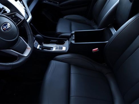 Used 2024 Subaru Ascent Touring image 40