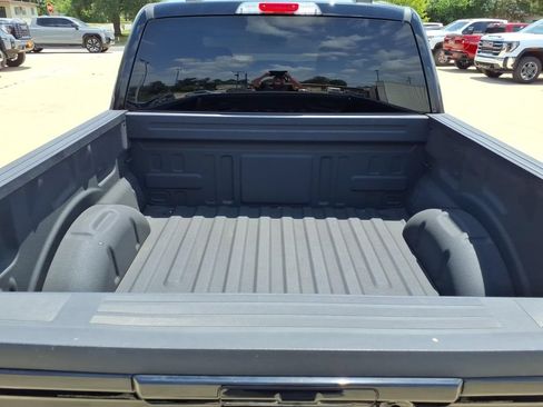 Used 2025 Ford F150 Lariat AWD/4WD image 12