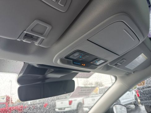 Used 2024 Ford Mustang Mach-E Premium image 31