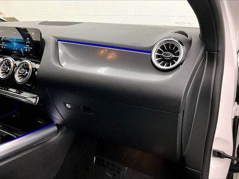 Used 2023 Mercedes-Benz GLA 250 image 19