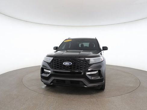 Used 2023 Ford Explorer ST-Line w/ Class IV Trailer Tow Package image 31