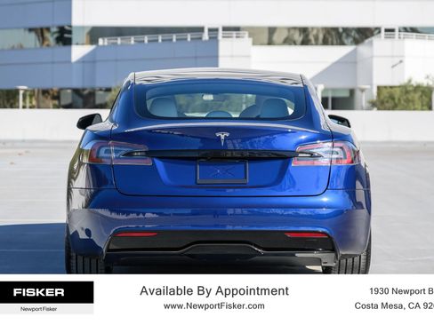 Used 2022 Tesla Model S image 9