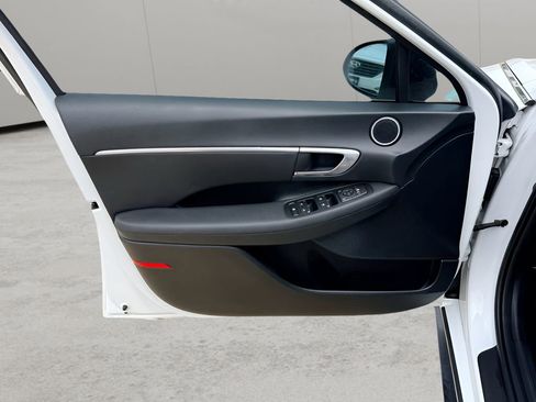 Used 2023 Hyundai Sonata SEL FWD image 12