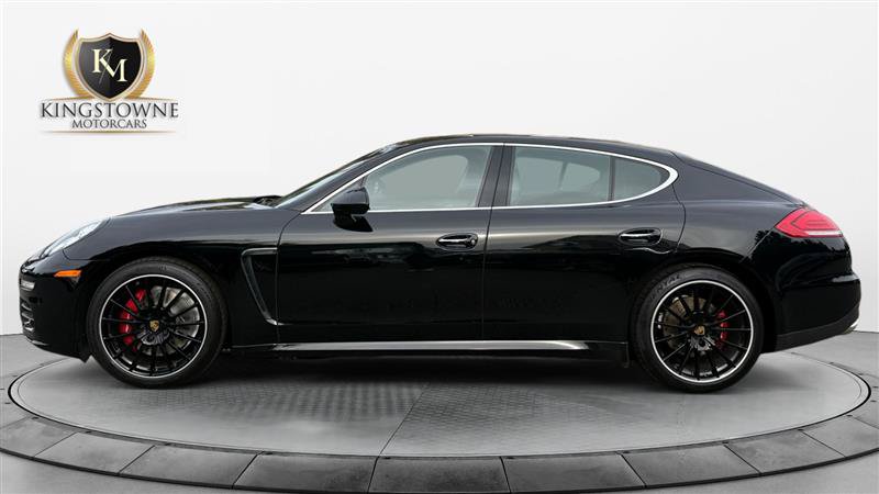 Used 2016 Porsche Panamera S RWD image 2