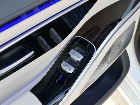 Used 2022 Mercedes-Benz S 580 4MATIC Sedan image 39