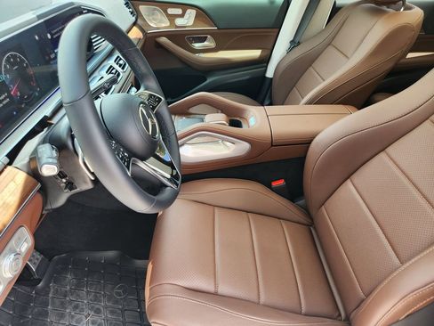 Used 2026 Mercedes-Benz GLE 450 4MATIC image 4