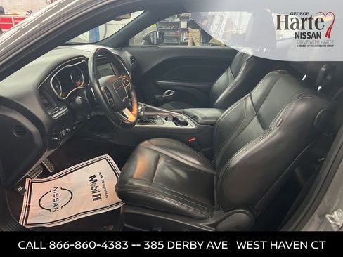 Used 2017 Dodge Challenger SXT Plus image 25