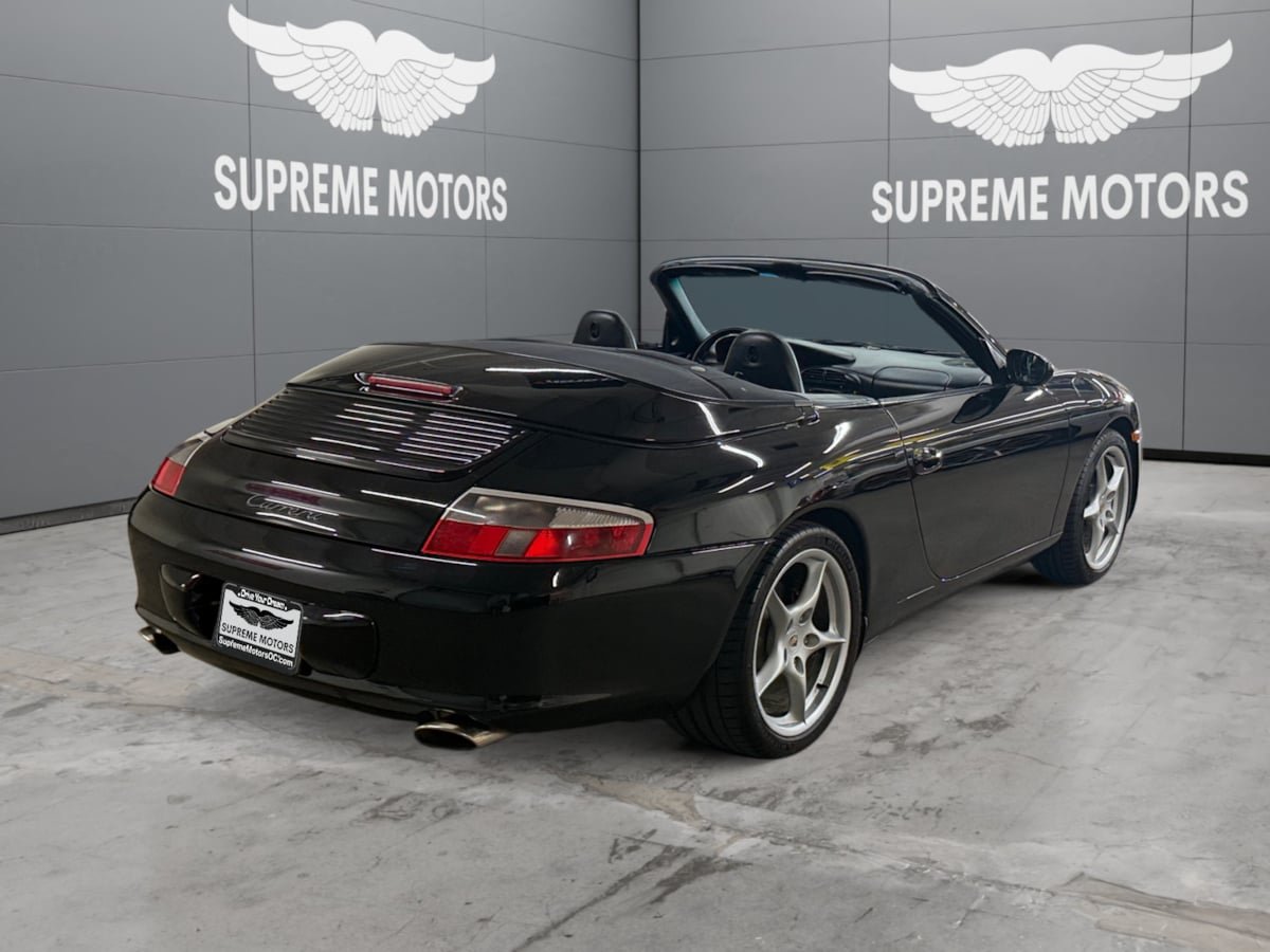 Used 2004 Porsche 911 Carrera RWD image 5