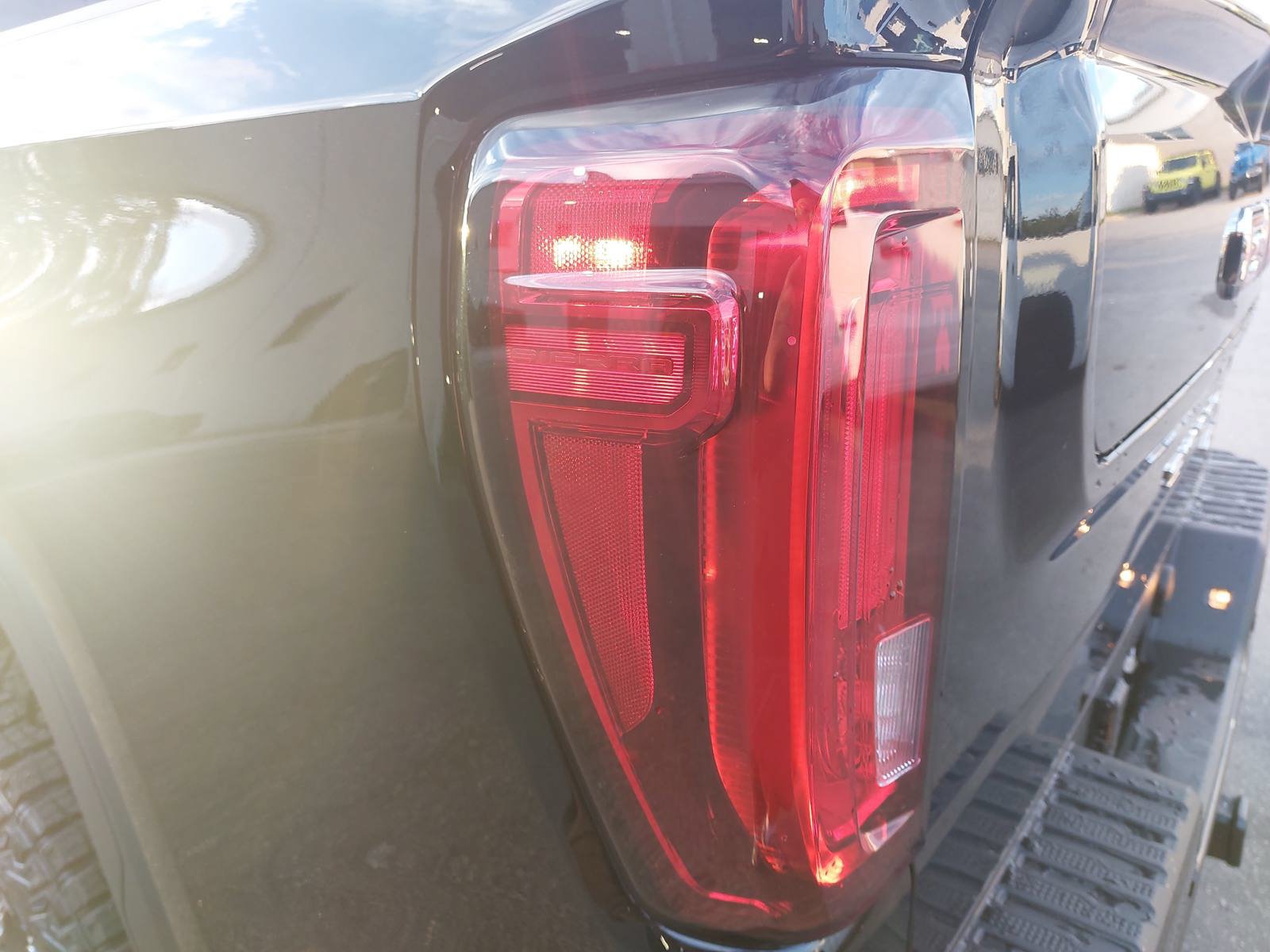 New 2026 GMC Sierra 1500 AT4 w/ AT4 Premium Package AWD/4WD image 34