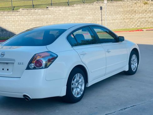 Used 2009 Nissan Altima 2.5 S FWD image 7