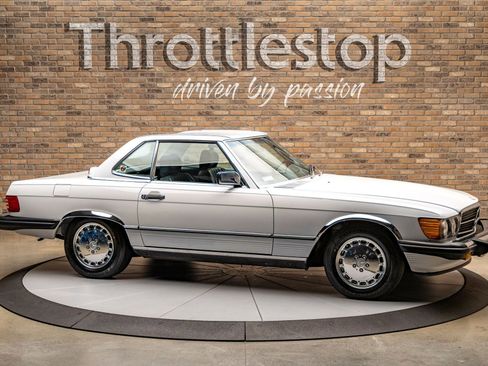 Used 1987 Mercedes-Benz 560 SL image 5