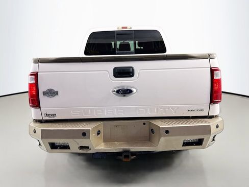 Used 2013 Ford F250 King Ranch image 6