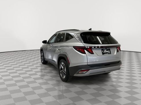 Used 2025 Hyundai Tucson SEL FWD image 8