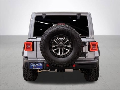 Used 2024 Jeep Wrangler Unlimited Rubicon 392 image 10