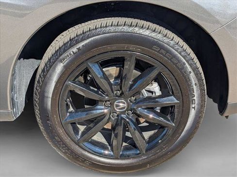 Certified 2025 Acura RDX SH-AWD image 21