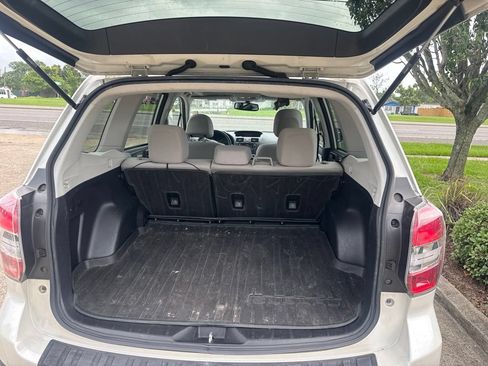 Used 2015 Subaru Forester 2.5i Premium w/ Popular Package #2 AWD/4WD image 14