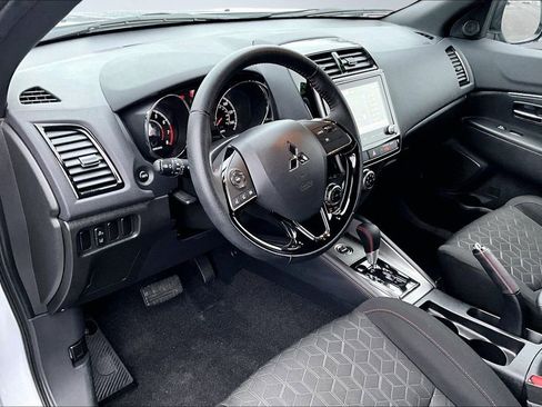 Used 2024 Mitsubishi Outlander Sport AWD image 14