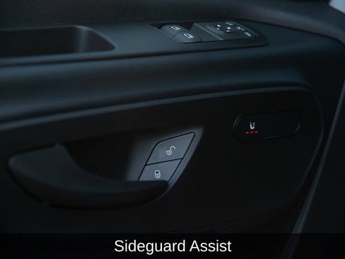 Used 2025 Mercedes-Benz Sprinter 2500 image 28