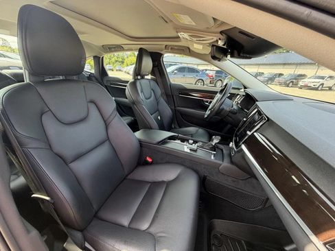 Used 2017 Volvo S90 T6 Momentum w/ Climate Package AWD/4WD image 15