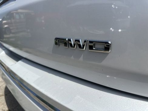 Used 2020 GMC Terrain Denali w/ Denali Premium Package AWD/4WD image 10