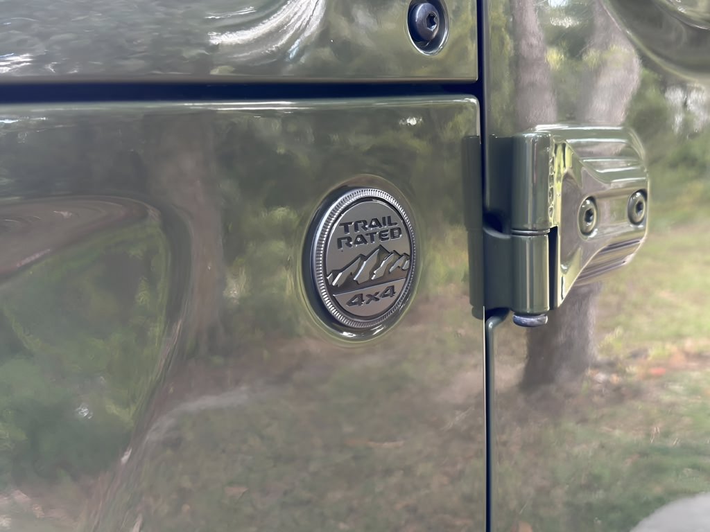 Used 2024 Jeep Wrangler Unlimited Sport AWD/4WD image 29