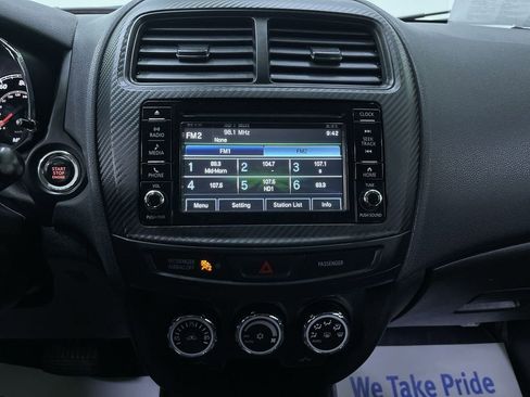 Used 2017 Mitsubishi Outlander Sport SE image 21