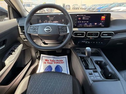 New 2026 Nissan Sentra SV w/ SV Convenience Package FWD image 18