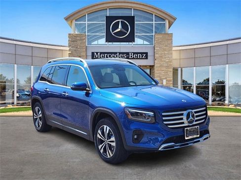 New 2026 Mercedes-Benz GLB 250 4MATIC image 6