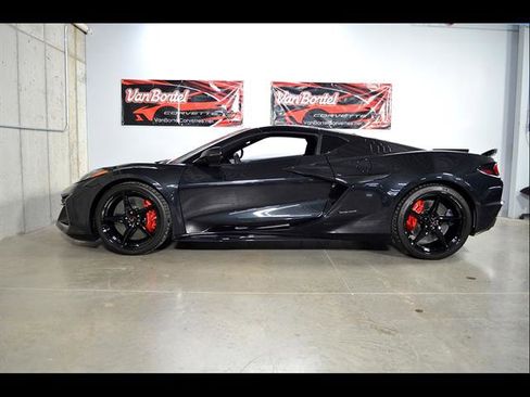 Used 2024 Chevrolet Corvette E-Ray w/ Stealth Interior Trim Package AWD/4WD image 25