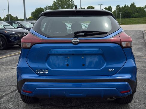 Used 2023 Nissan Kicks SV FWD image 7