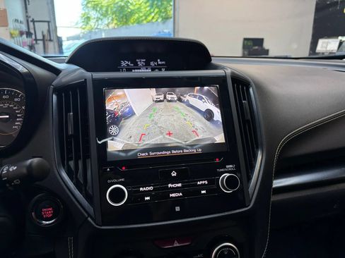 Used 2021 Subaru Crosstrek 2.5i Sport w/ Moonroof Package AWD/4WD image 16