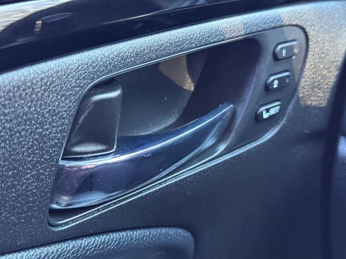 Used 2021 Honda Pilot Touring image 26