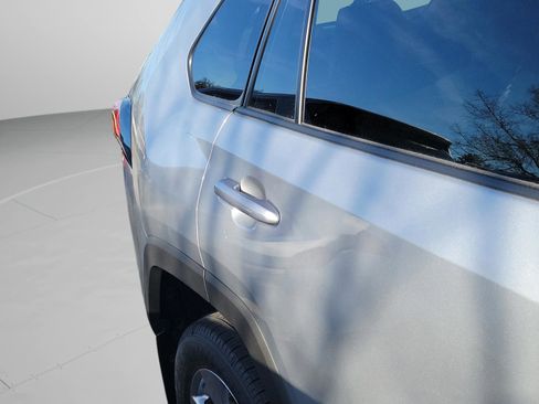 Used 2025 Toyota RAV4 XLE image 23