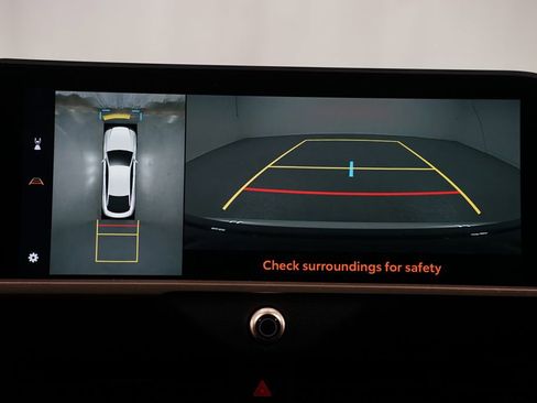 Used 2024 Toyota Crown Platinum image 20