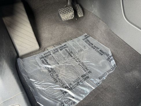 Certified 2023 Volkswagen Atlas SE w/ Panoramic Sunroof Package image 19