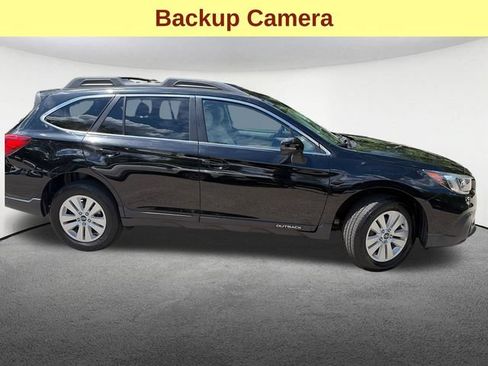 Used 2019 Subaru Outback 2.5i Premium AWD/4WD image 11
