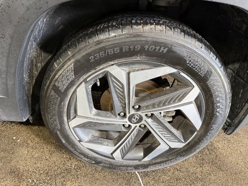 Used 2023 Hyundai Tucson Limited FWD image 30