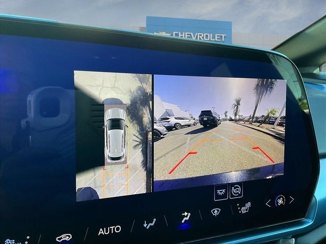 Certified 2024 Chevrolet Equinox EV LT FWD image 16