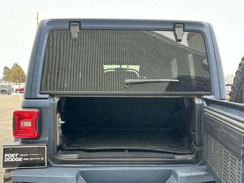 Used 2020 Jeep Wrangler Unlimited Sport AWD/4WD image 16