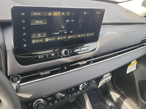New 2026 Mitsubishi Outlander SE FWD image 30