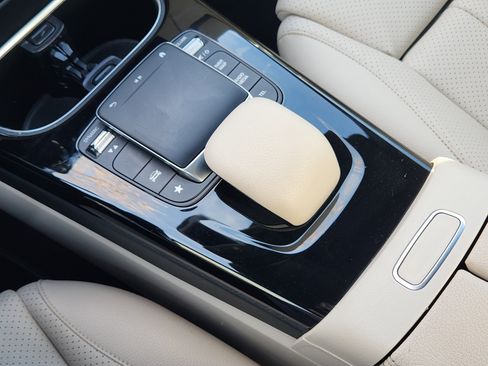 Used 2021 Mercedes-Benz A 220 image 20