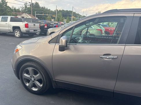 Used 2013 Buick Encore Convenience AWD/4WD image 4