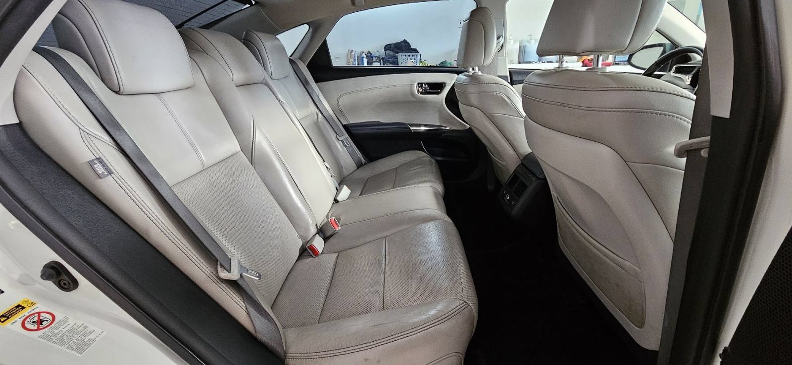 Used 2013 Toyota Avalon Limited FWD image 18