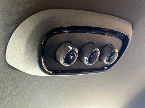 Used 2024 Dodge Durango GT image 24