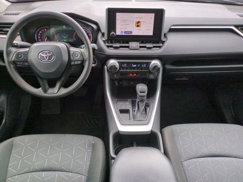 Used 2023 Toyota RAV4 XLE w/ Convenience Package FWD image 11
