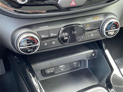 New 2025 Kia Soul S image 34